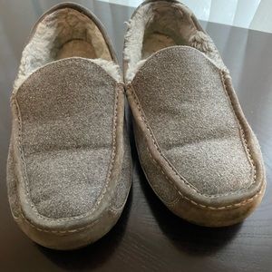 Ugg mens slippers used